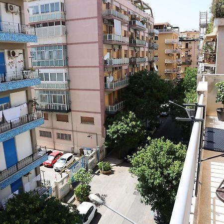La Casa Del Maggiore, Tra Mare E Centro Appartement Palermo Buitenkant foto