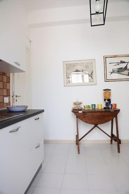 La Casa Del Maggiore, Tra Mare E Centro Appartement Palermo Buitenkant foto
