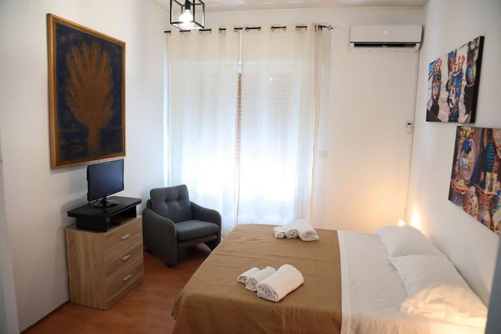 La Casa Del Maggiore, Tra Mare E Centro Appartement Palermo Buitenkant foto